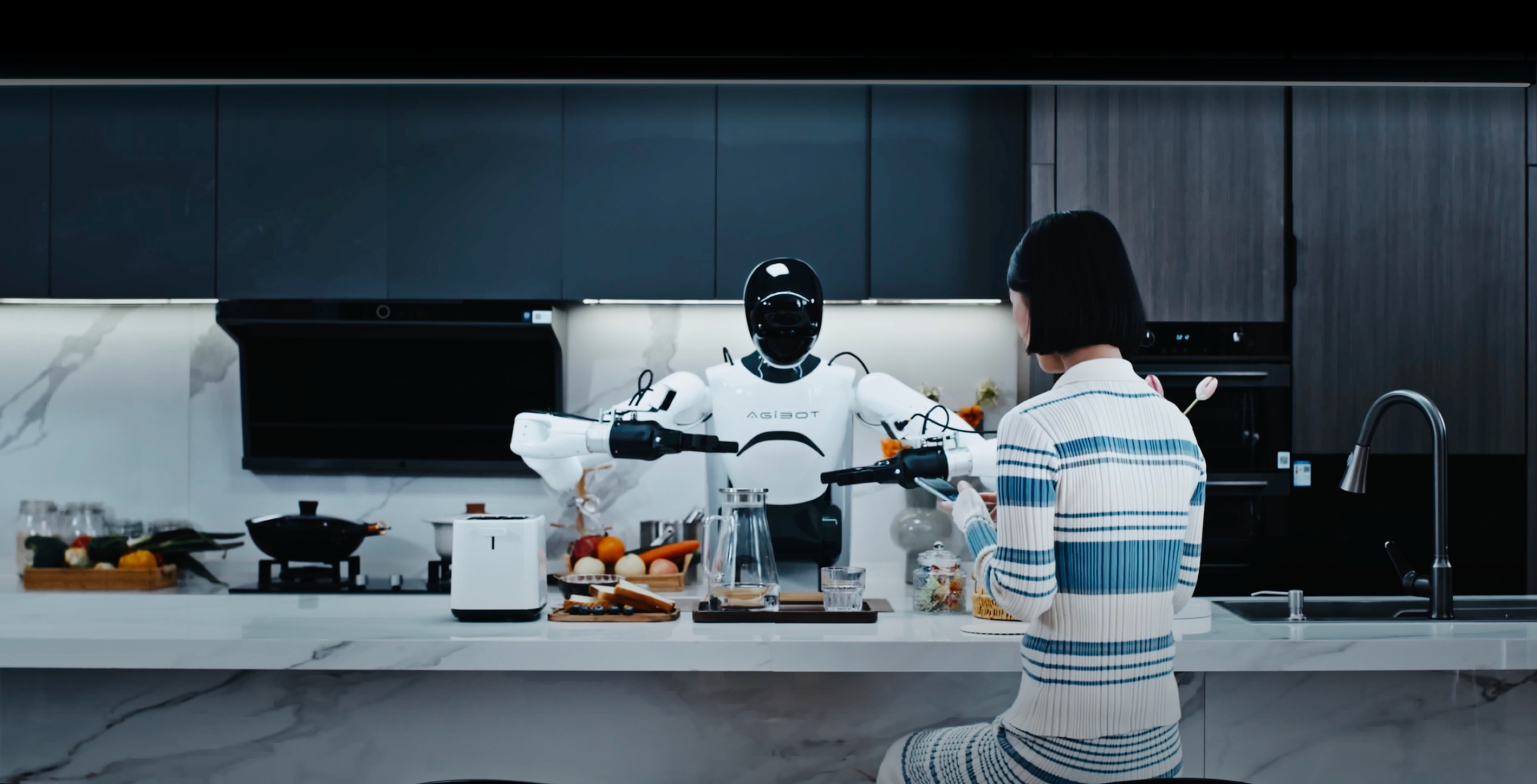 今年会jinnianhui金字招牌发布！ Genie Studio：行业首款具身智能一站式开发平台